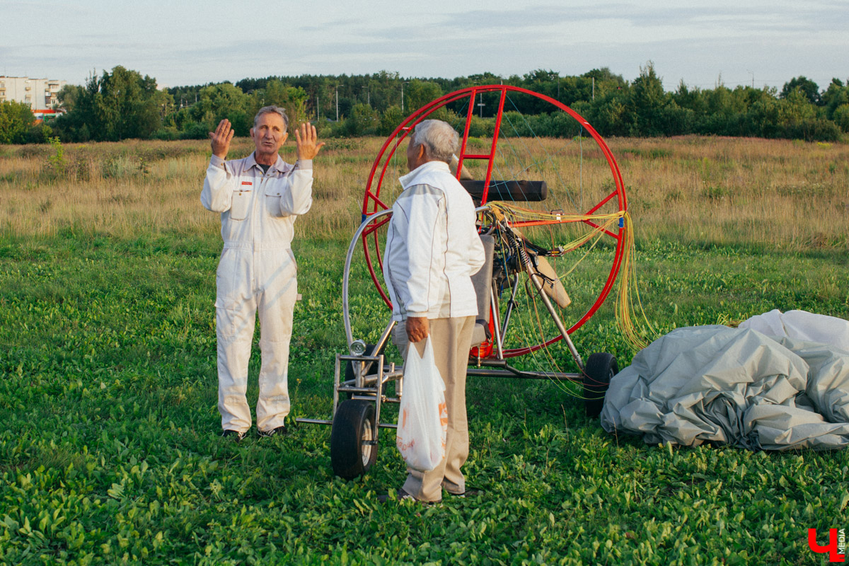 Корреспондент “Ключ-Медиа” пролетел на паралете над центром Владимира. И делится своим опытом.