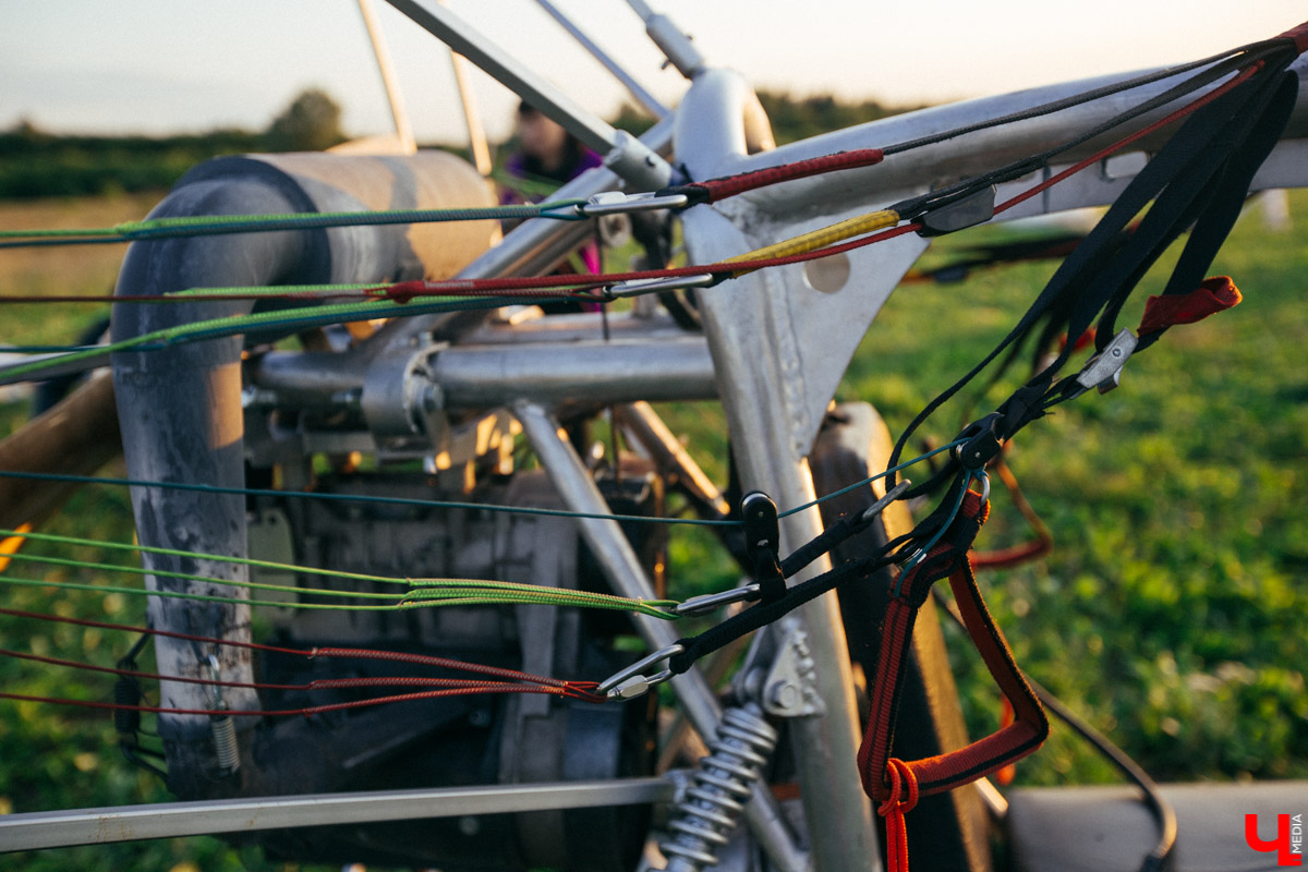 Корреспондент “Ключ-Медиа” пролетел на паралете над центром Владимира. И делится своим опытом.