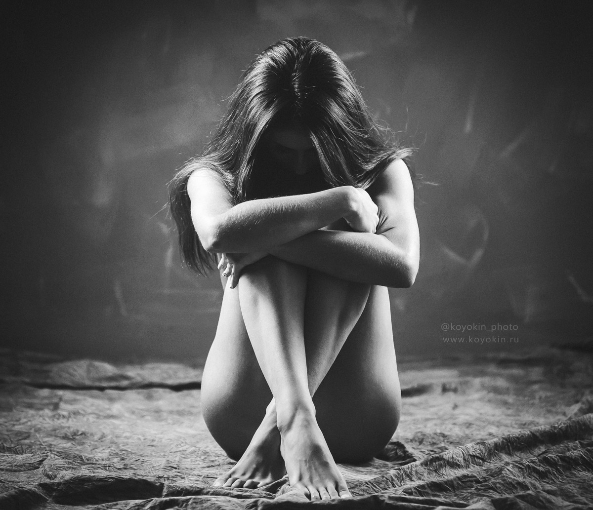 Фотограф из Коврова Константин Коёкин победил в престижном конкурсе 35AWARDS. Его ню-фотографии вошли в международный Топ-100