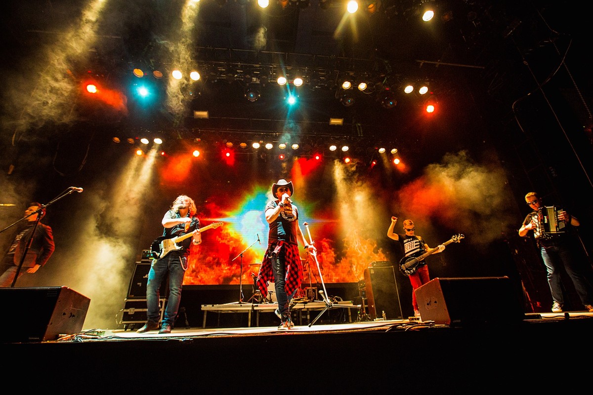 После недолгого перерыва самый масштабный музыкальный фестиваль нашего региона «Владимирский тяжеловоз» возвращается, чтобы вновь порадовать любителей хорошей рок-музыки