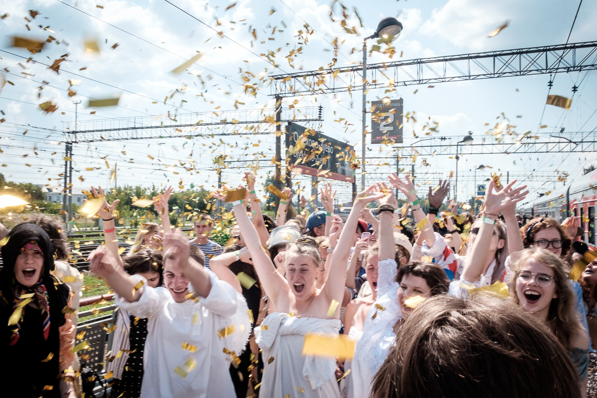 С 3 по 11 августа в Москве, Санкт-Петербурге, а также в поезде Москва – Владимир и на реке Нерль в Суздале пройдет передвижной фестиваль искусств «Человек мира»