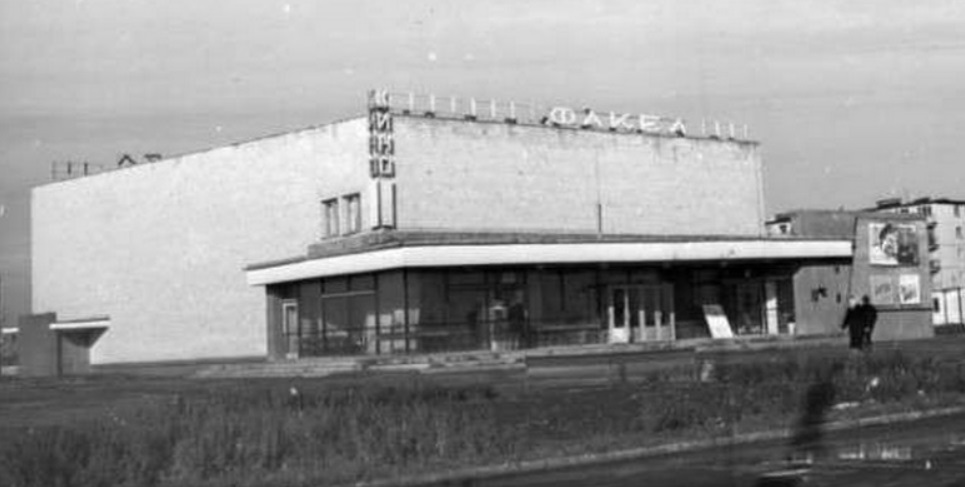 Кино – важнейшее из искусств! Но где его можно было посмотреть во Владимире в дореволюционный или советский периоды? С чего все начиналось и как развивалось? Чтобы ответить на эти вопросы, мы вспомнили историю местных кинотеатров