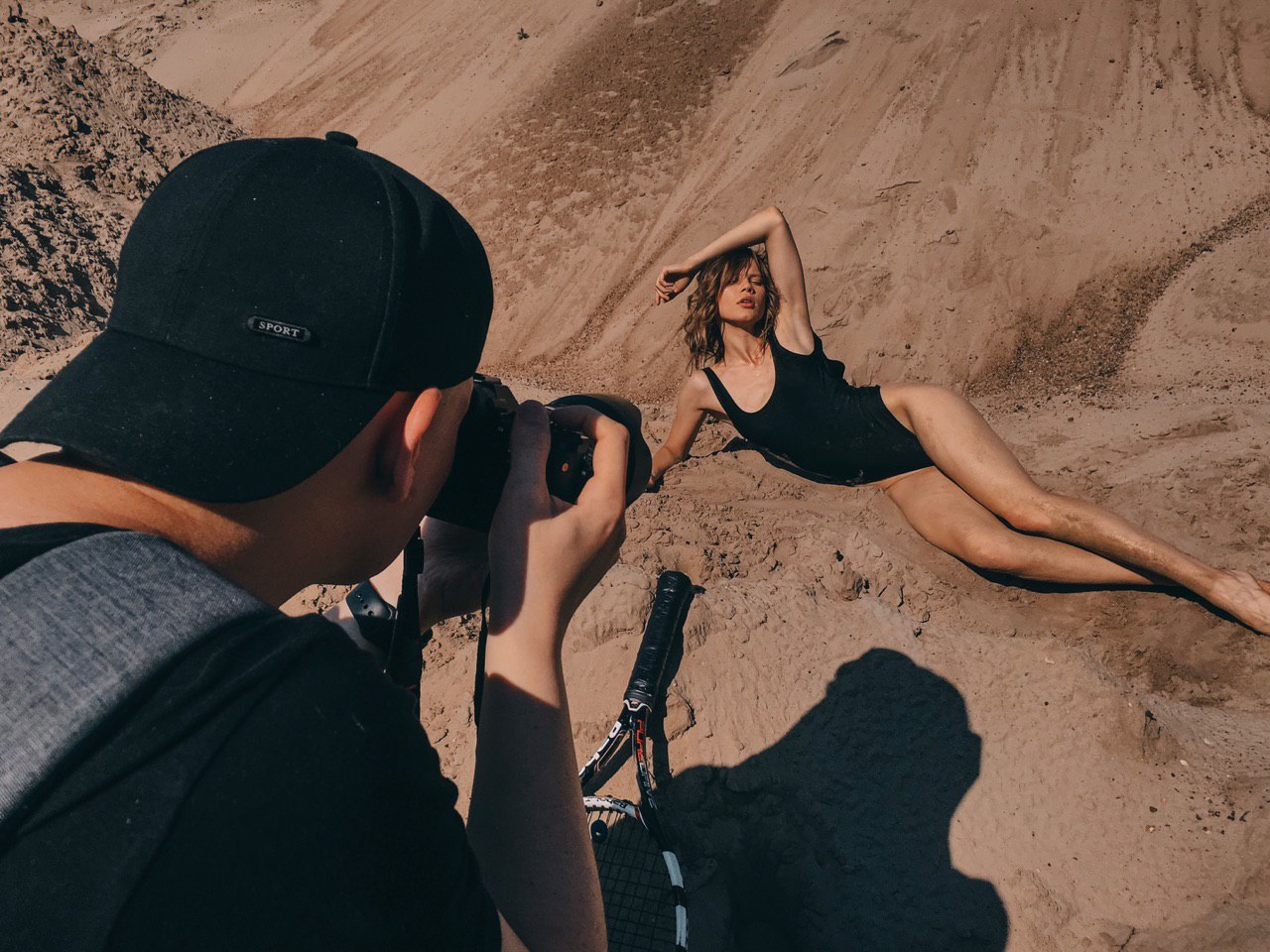 Согласно шаблонам о ню-моделях, нам представляется картина: нагая девушка с красивым телом и страстным взглядом. Иногда такой бывает и Анастасия Никольская, 22-летняя владимирская модель. Но в повседневной жизни она вполне обычная девчонка