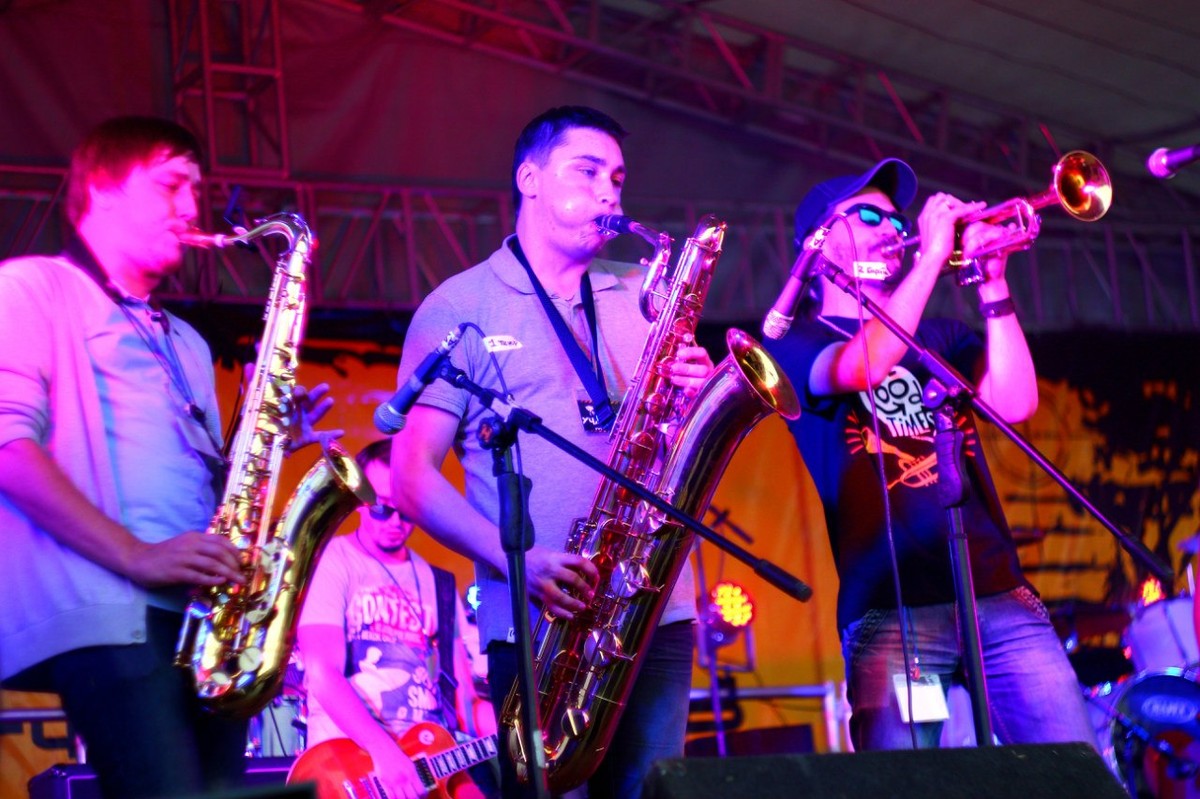 17 августа после трехлетнего перерыва во Владимире вновь состоится культовый рок-фестиваль «Владимирский тяжеловоз». Одним из хэдлайнеров фестиваля станет группа из Костромы «Гудтаймс»