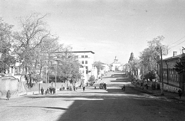 Каково это было - сходить в советский магазин? Что можно было там купить и по каким ценам? О торговле тех лет во Владимире читайте в нашем материале