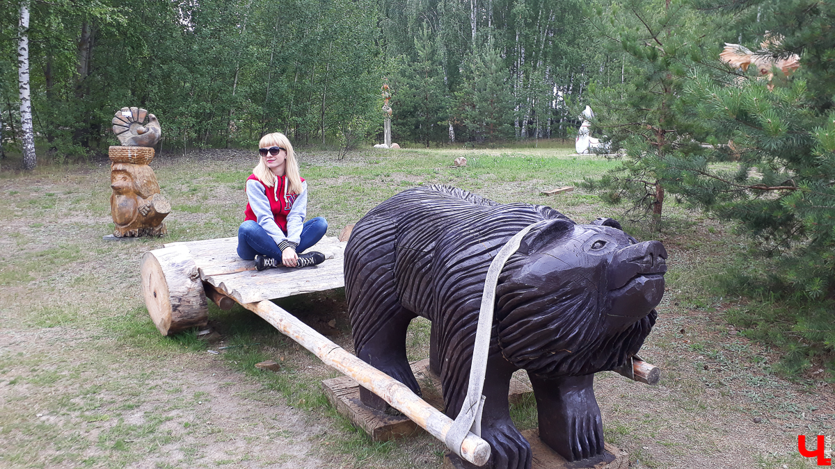 Летние рабочие будни никто не отменял, но выходные остаются теми заветными днями, когда можно всей семьей рвануть за город! Мы собрали для вас пять проверенных и интересных локаций, находящихся во Владимирской и Рязанской областях, куда обязательно стоит заглянуть
