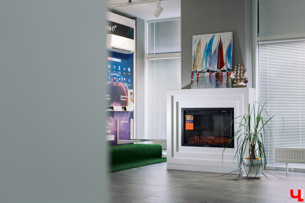 Современный просторный офис - не часто увидишь такой в нашем городе. Однако на смену душным каморкам все же приходят помещения с окнами в пол, где всегда много свободного места и дневного света