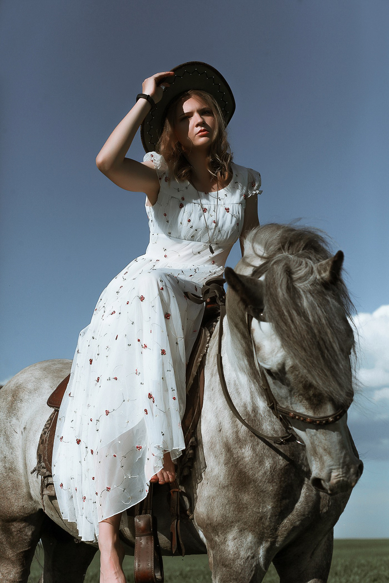 Знакомьтесь со Светланой Кулышовой, первой претенденткой на статус самой стройной и накаченной “Девушки августа”