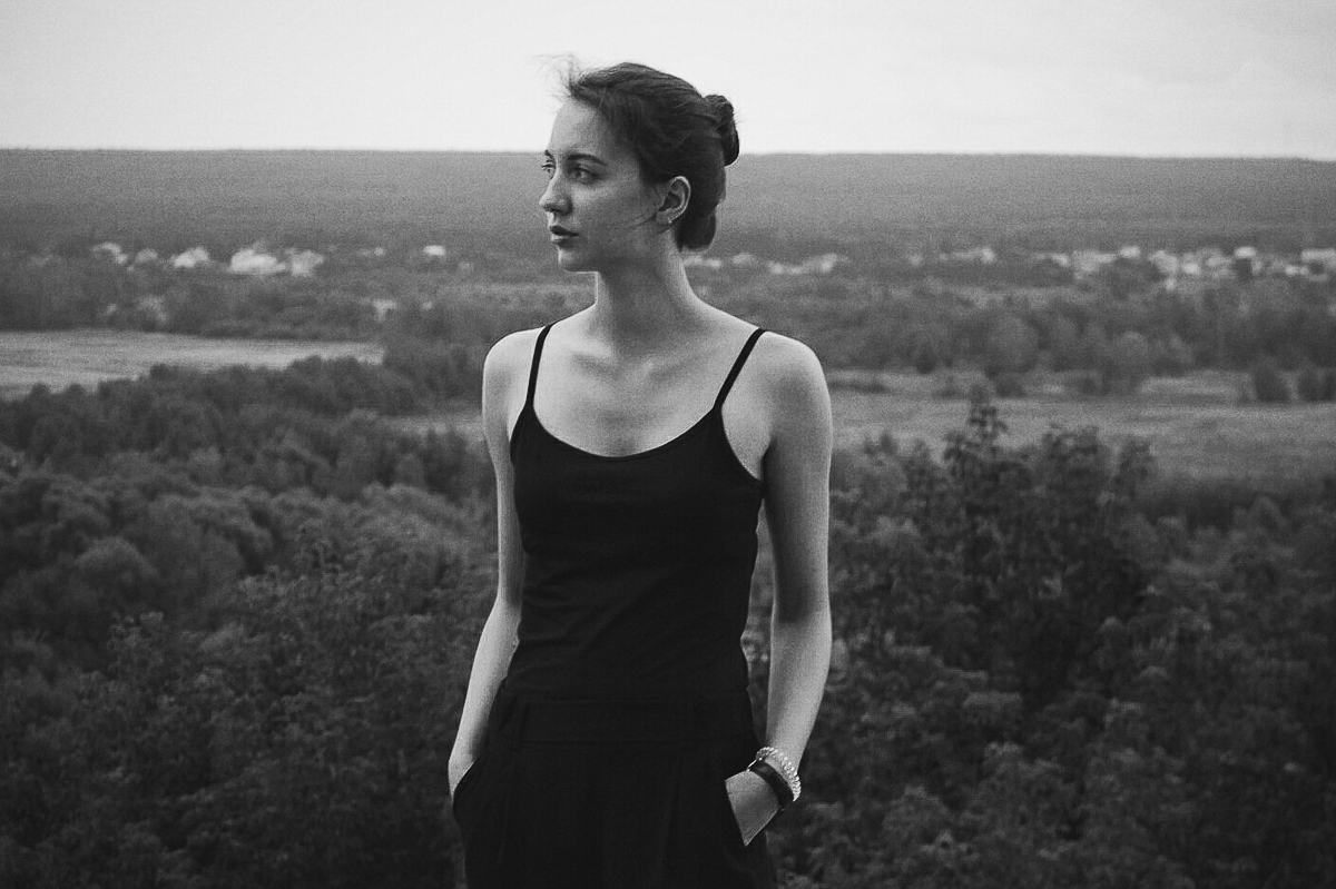 Красивые, статные, изящные. Без них не обходятся самые торжественные события и городские праздники, яркие парады и значимые концерты. Мы пообщались с шестью владимирскими мажоретками и узнали, почему они выбрали именно такой вид деятельности и как на них чаще всего реагируют люди