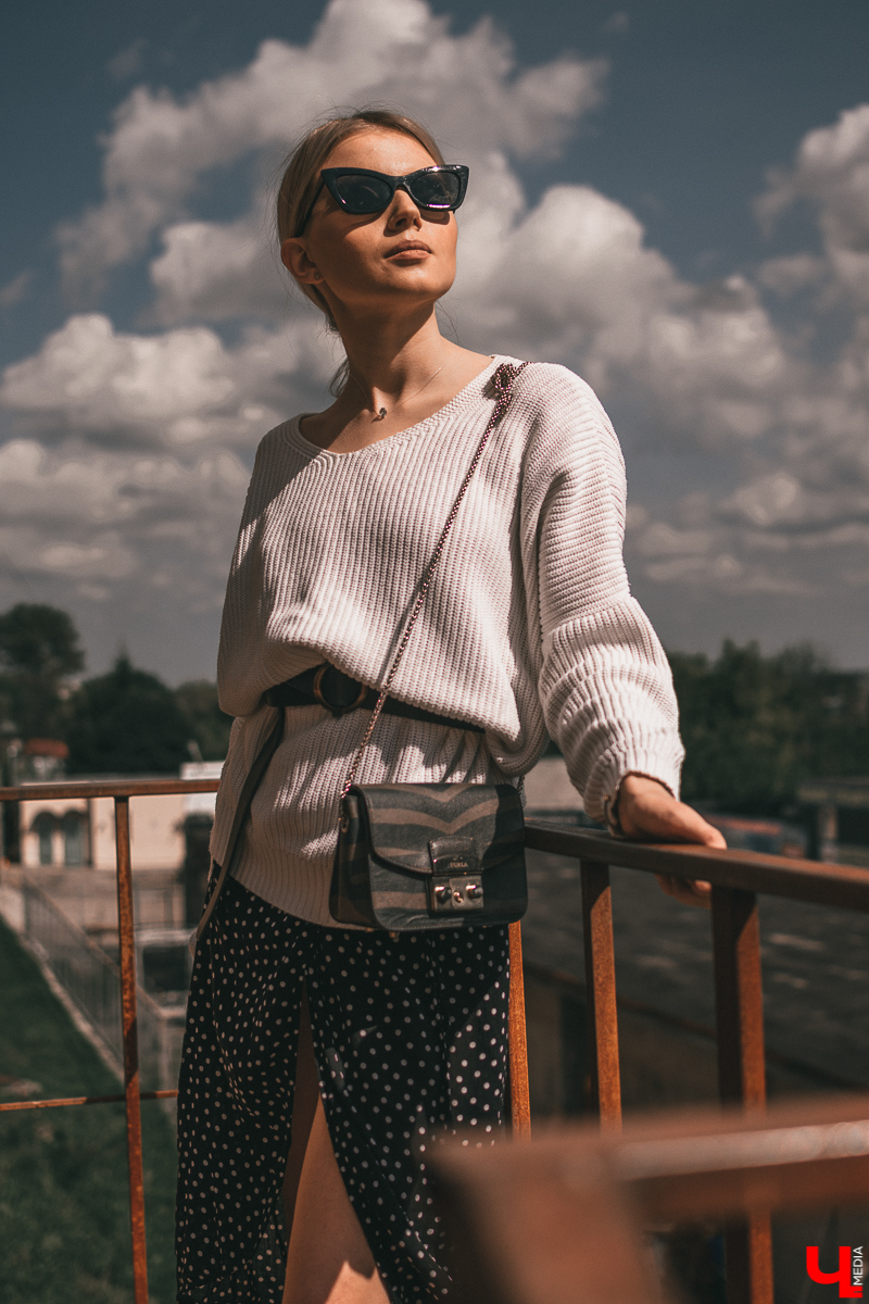 Во Владимире немного распогодилось. Самое время облачиться в светлый наряд. Героиня нашей рубрики, визажист Екатерина Глухова, как раз предпочитает в своей одежде максимум белого цвета