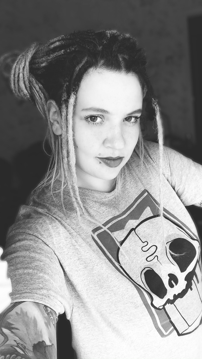 Если вы думаете, что в нашем городе редко можно встретить пары, где два человека во имя любви или просто от нахлынувшей эйфории решают «набить» тату на один манер, то очень ошибаетесь