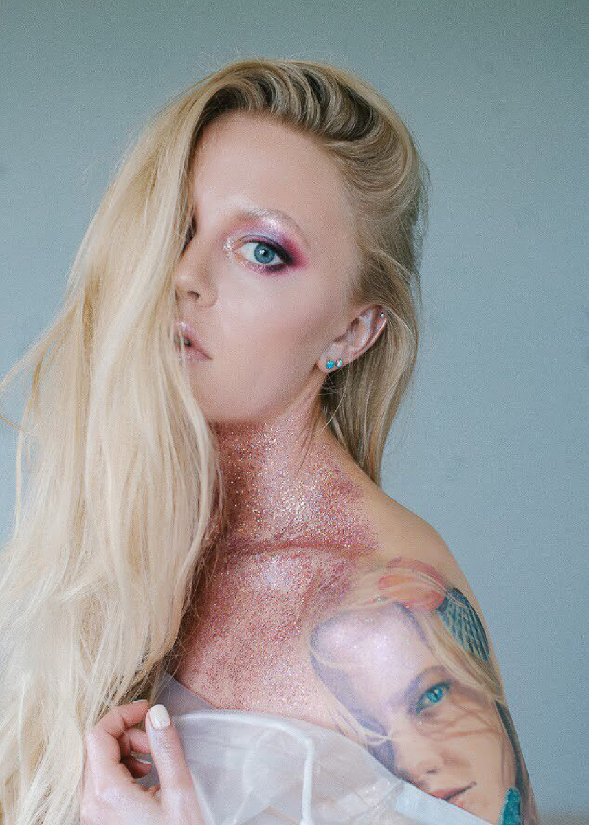 Если вы думаете, что в нашем городе редко можно встретить пары, где два человека во имя любви или просто от нахлынувшей эйфории решают «набить» тату на один манер, то очень ошибаетесь