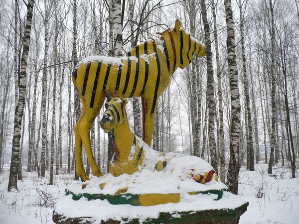 Владимирская область станет богаче минимум на три скульптуры. В Муроме уже установили “Водопой”, а в Карабаново обещают вернуть памятник Лермонтову и статую лосей