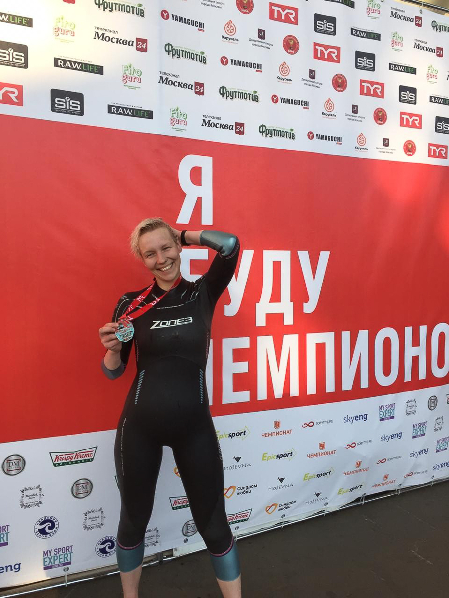 Девушка решила присоединиться к подруге, готовящейся к марафону. В итоге сама стала спортсменкой и через месяц отправляется на триатлон.