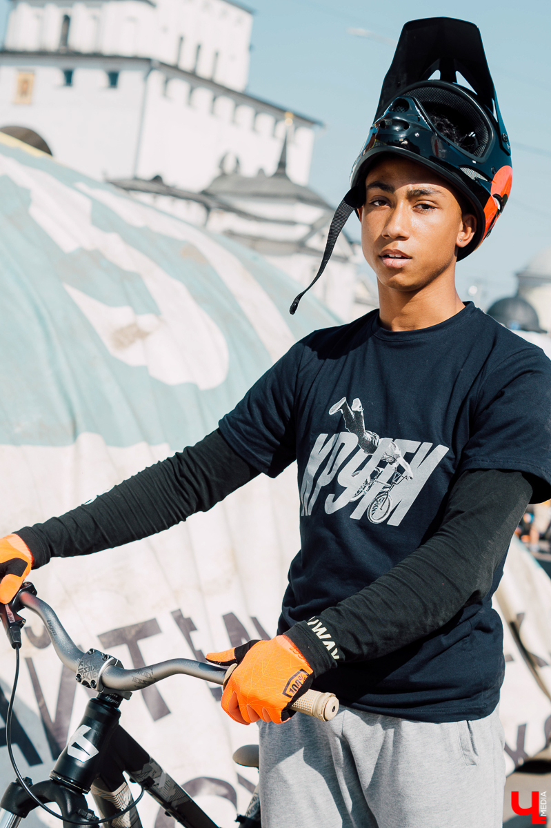 Самые сочные события Дня города-2019. Мальчики-качки, музыка улиц и Feduk