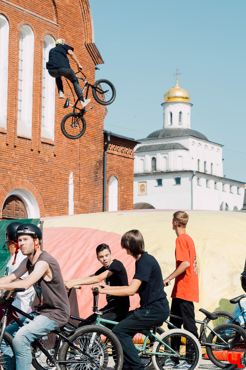 Самые сочные события Дня города-2019. Мальчики-качки, музыка улиц и Feduk