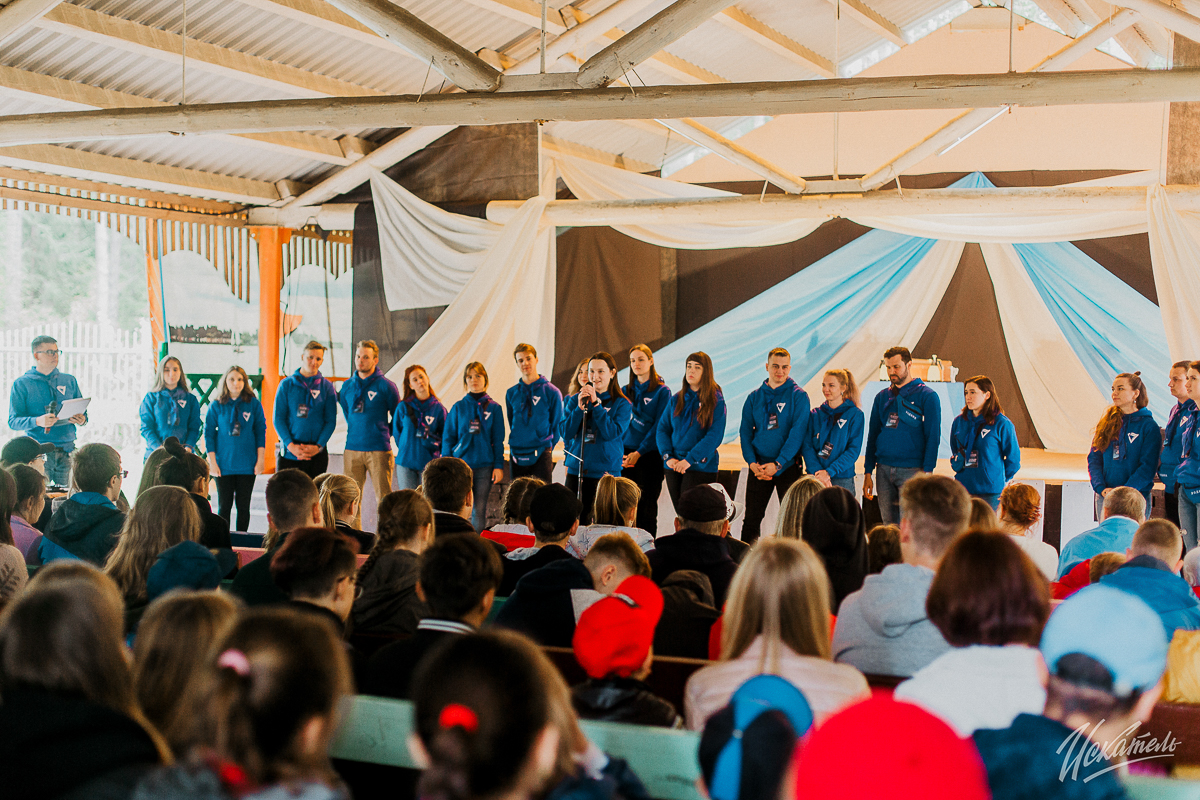 В летнем лагере во Владимирской области побывали более 200 подростков. Ребята учились и не отлынивали. Что заставляет поколение Z совершенствоваться даже на каникулах?