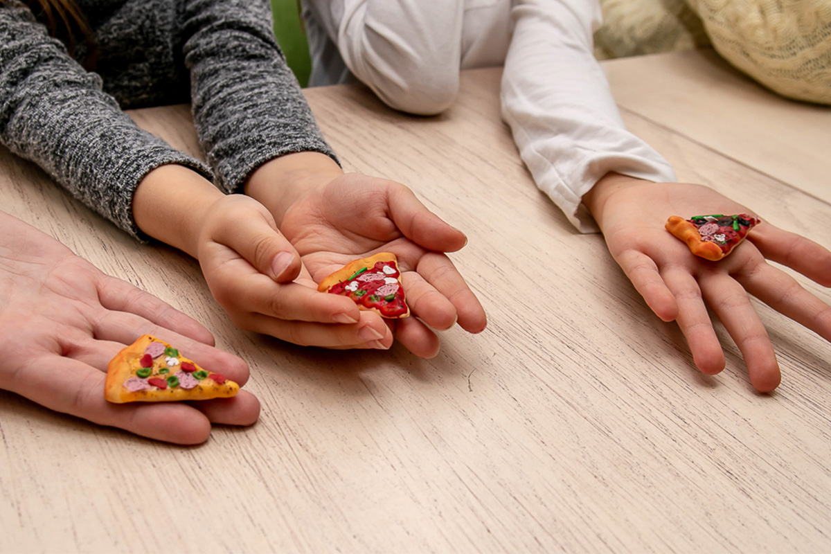 Владимирский мастер полимерной глины Анастасия Захарова рассказала нам о том, как с маленькой кухни ее творчество перекочевало в прибыльный бизнес