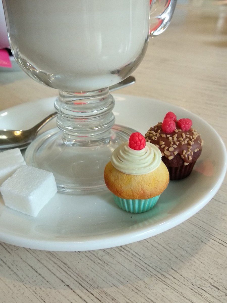 Владимирский мастер полимерной глины Анастасия Захарова рассказала нам о том, как с маленькой кухни ее творчество перекочевало в прибыльный бизнес