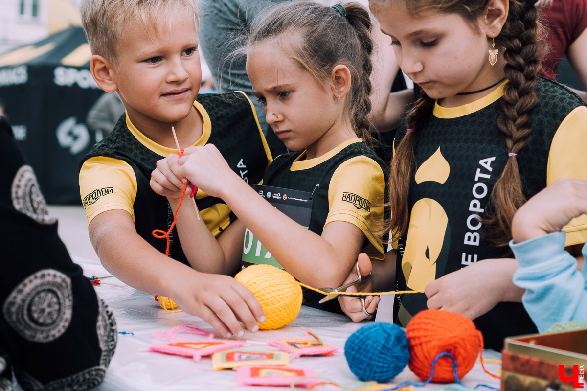 Во Владимире состоялся третий полумарафон “Золотые ворота”, в котором приняли участие около 1500 человек. Среди бегунов были дети и взрослые, спортсмены и любители, жители России и не только