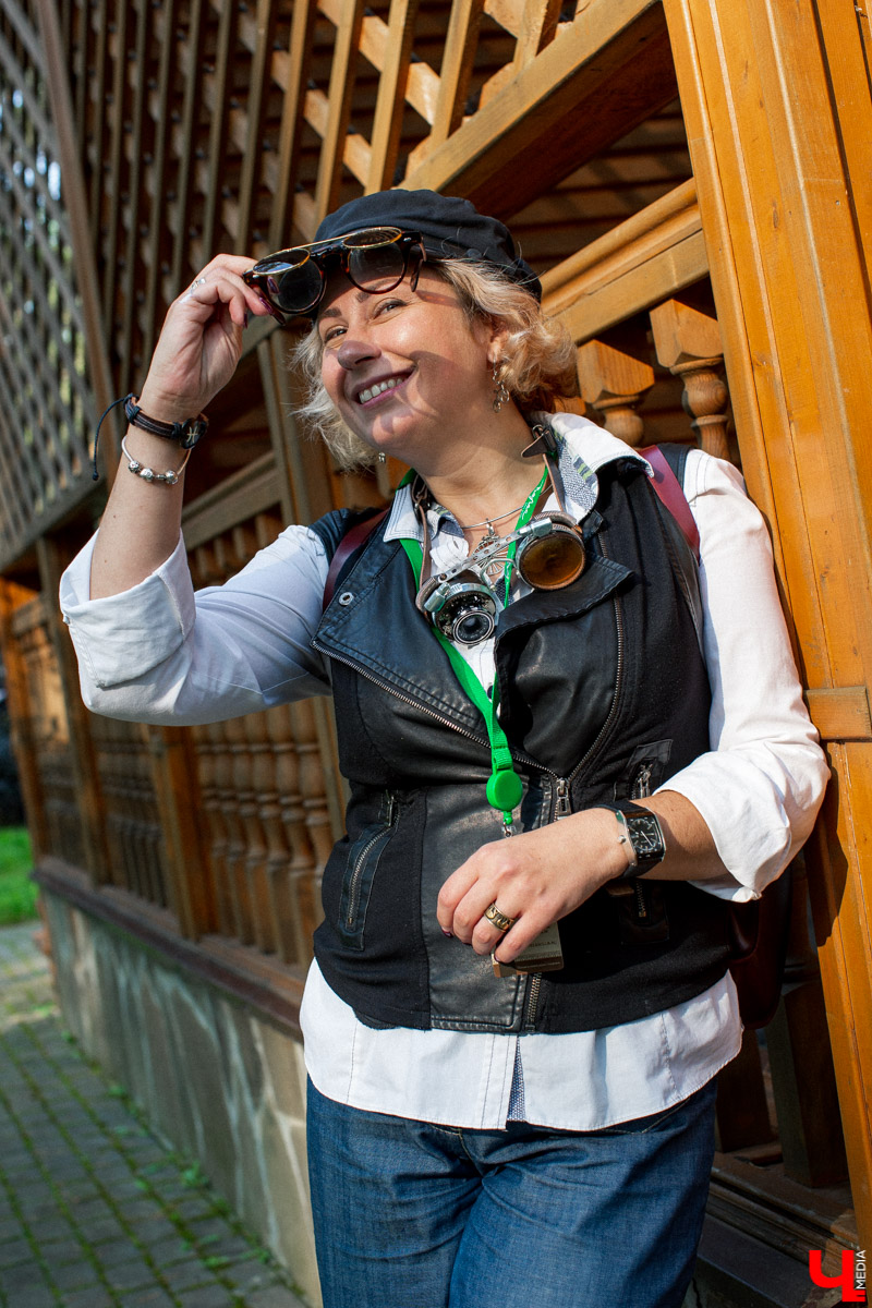 7 сентября в экоотеле “ВеЛес” прошел 4-й фестиваль “Ретро Гараж”. На этот раз его участниками стали 86 транспортных средств