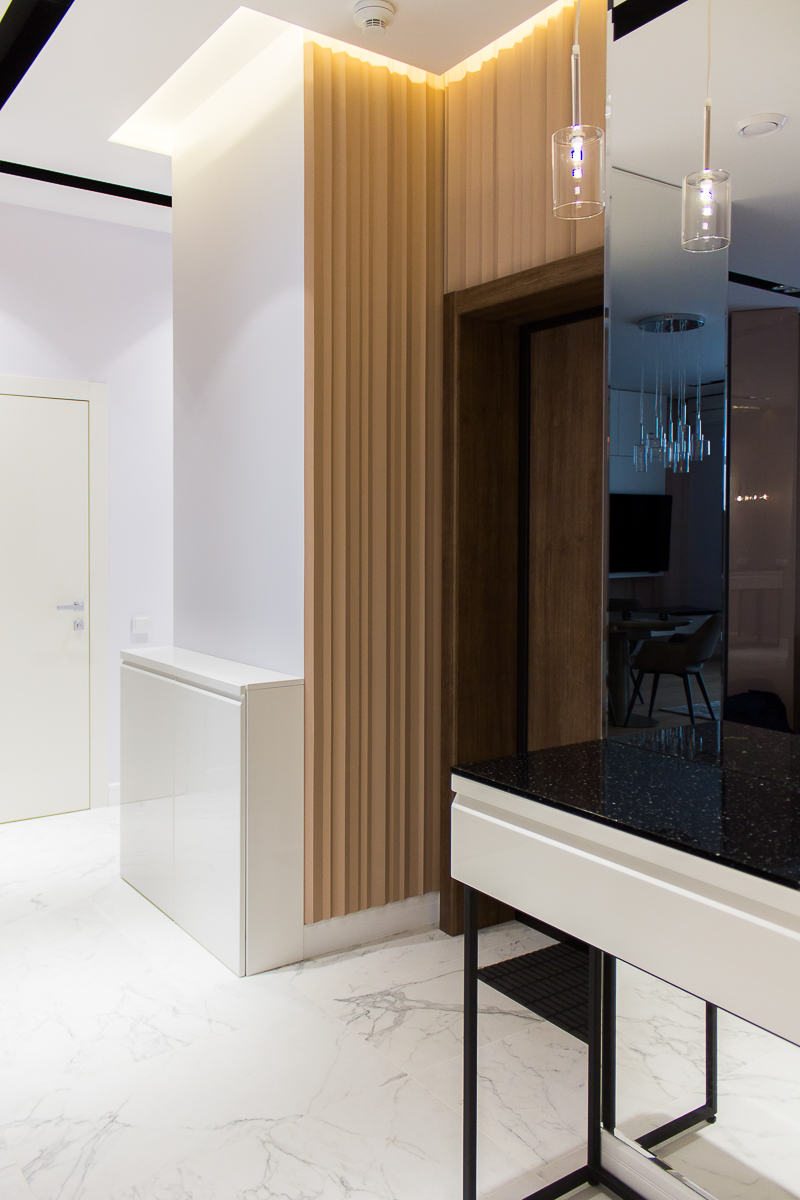 Купив квартиру и приступив к ремонту, молодая семья теряется: а в каком же стиле оформить пространство, чтобы все гармонично смотрелось, но при этом учитывались интересы и вкусы каждого? Специалисты студии дизайна интерьера ML DESIGN STUDIO советуют обратиться к сочетанию стилей