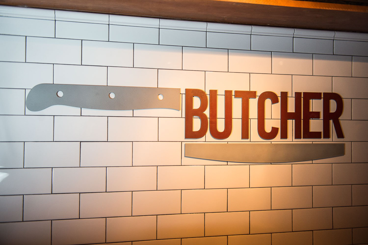 Как у Шекспира: “Ничто не вечно под луной, но жизнь…” продолжается. Правда, теперь эта самая жизнь в нашем городе будет менее вкусной и веселой, потому что во Владимире закрылись аж 4 заведения, для многих любимые