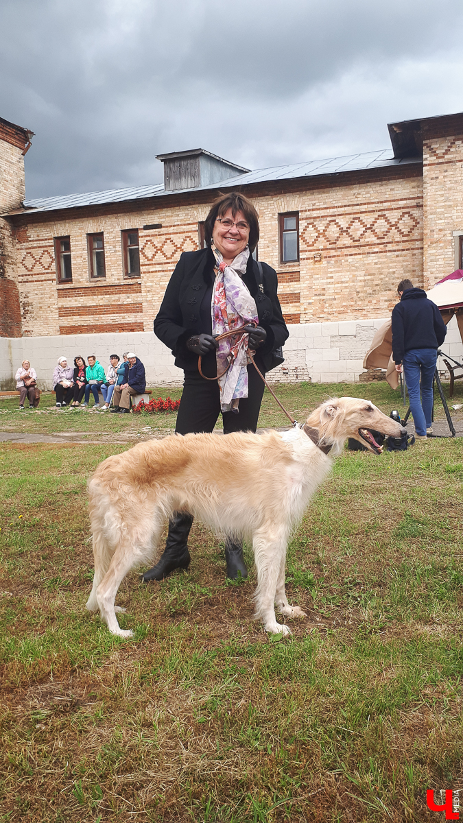14 сентября в имении Храповицкого под Муромцево провели первый охотничий фестиваль. Событие планируют сделать ежегодным