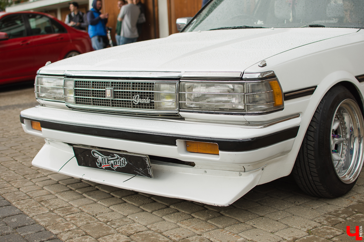 14 и 15 сентября ГТК “Суздаль” на своей территории собрал более сотни крутых стэнс-проектов со всей России. “Ключ-Медиа” не мог пропустить это грандиозное событие и подготовил обзор прокачанных машин с фестиваля Tuning Car Awards 2019