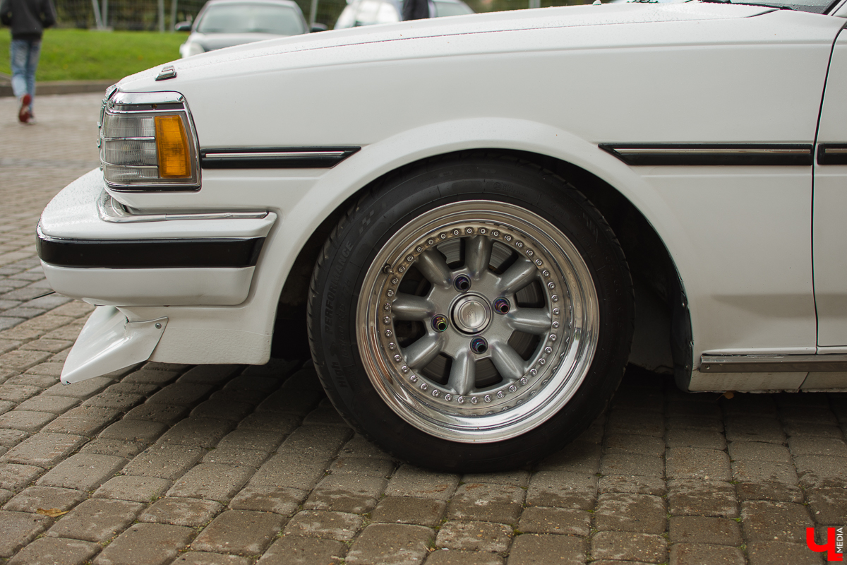 14 и 15 сентября ГТК “Суздаль” на своей территории собрал более сотни крутых стэнс-проектов со всей России. “Ключ-Медиа” не мог пропустить это грандиозное событие и подготовил обзор прокачанных машин с фестиваля Tuning Car Awards 2019