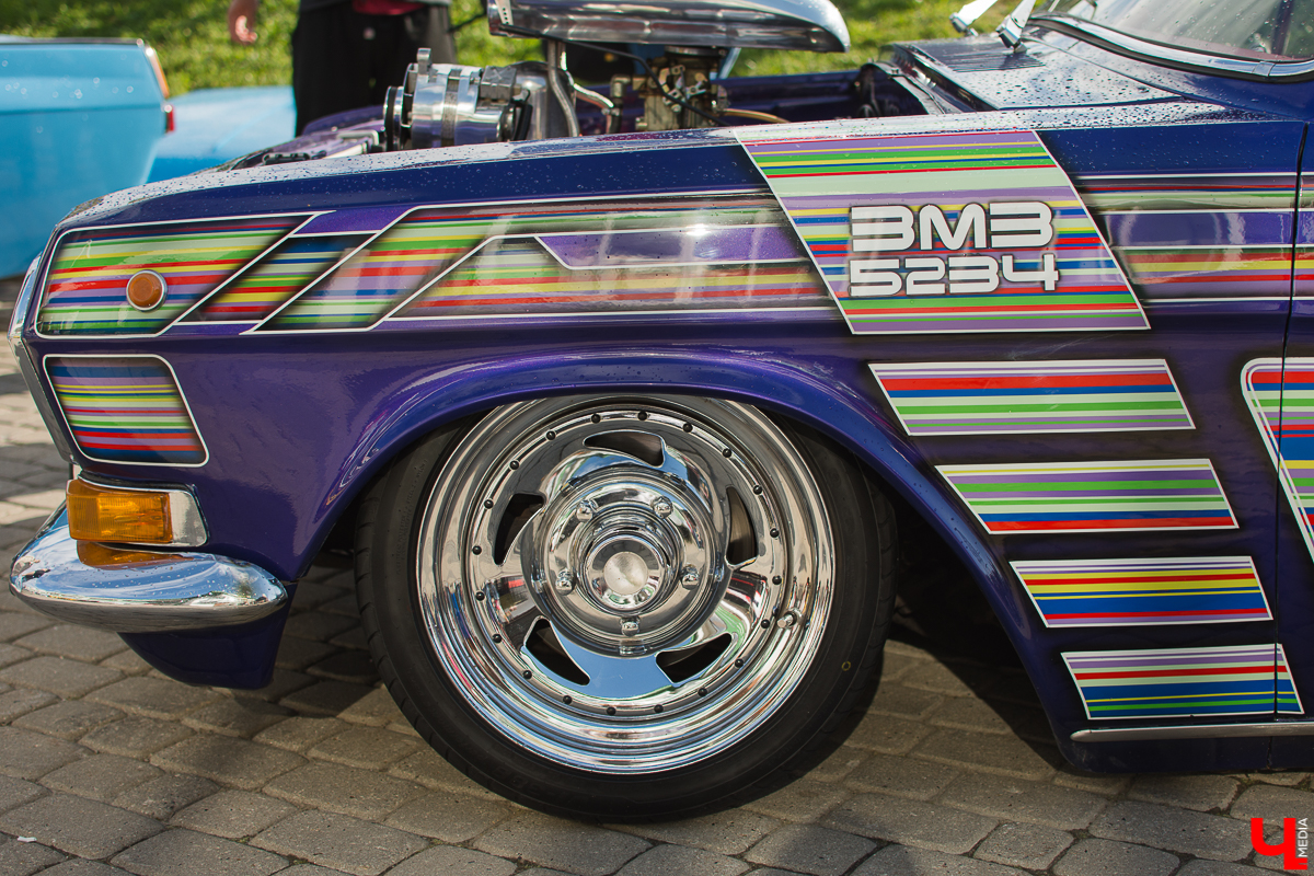 14 и 15 сентября ГТК “Суздаль” на своей территории собрал более сотни крутых стэнс-проектов со всей России. “Ключ-Медиа” не мог пропустить это грандиозное событие и подготовил обзор прокачанных машин с фестиваля Tuning Car Awards 2019