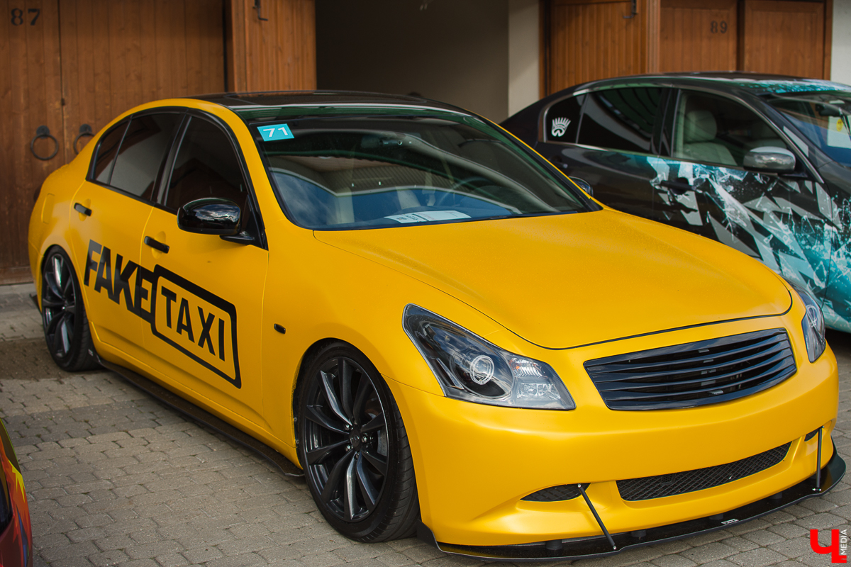 14 и 15 сентября ГТК “Суздаль” на своей территории собрал более сотни крутых стэнс-проектов со всей России. “Ключ-Медиа” не мог пропустить это грандиозное событие и подготовил обзор прокачанных машин с фестиваля Tuning Car Awards 2019