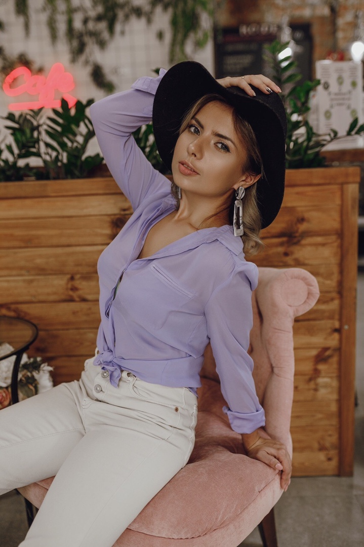 Во Владимире стартовал проект “Это ты”. Стилист, парикмахер и фотограф помогают изменить имидж и по-новому взглянуть на себя