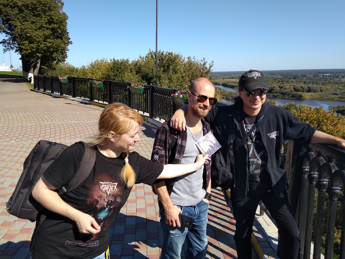 28 и 29 сентября во Владимирском областном Доме работников искусств состоится первый межрегиональный фестиваль Versus. Хедлайнером станет легенда российского хеви-метал группа Arida Vortex