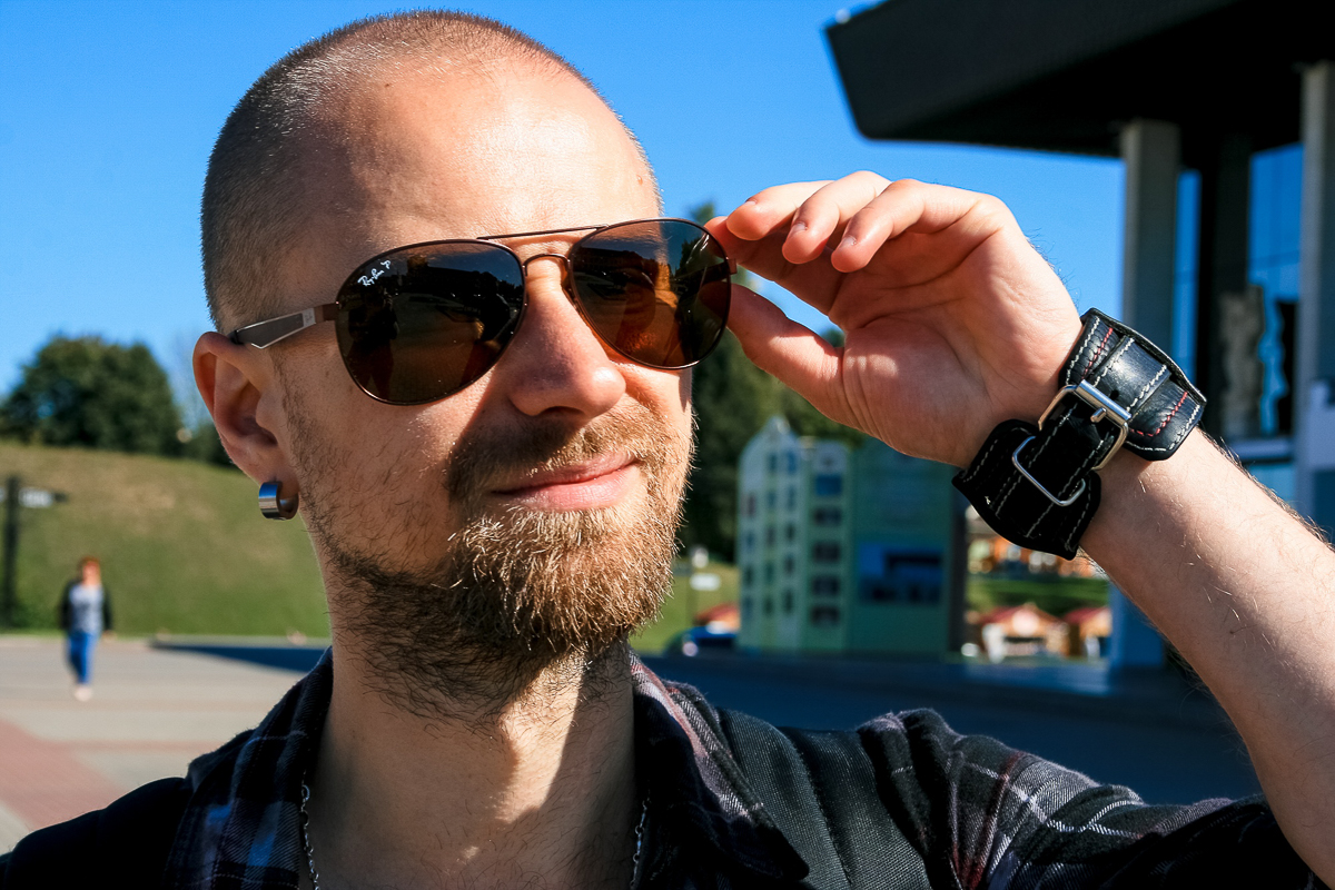 28 и 29 сентября во Владимирском областном Доме работников искусств состоится первый межрегиональный фестиваль Versus. Хедлайнером станет легенда российского хеви-метал группа Arida Vortex