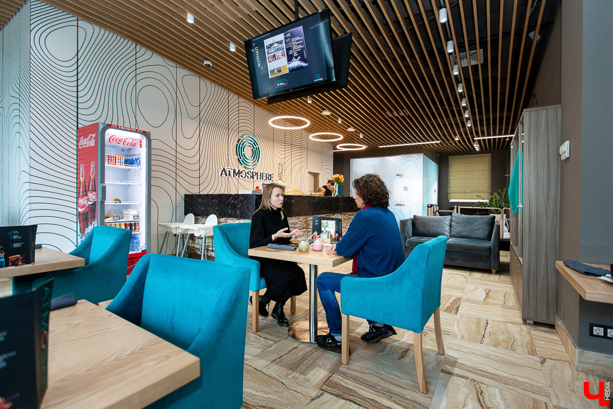 Алексей Молдалиев отмечает юбилей песни, принесшей ему победу в конкурсе композиторов, а поклонники - знаковую дату самого композитора