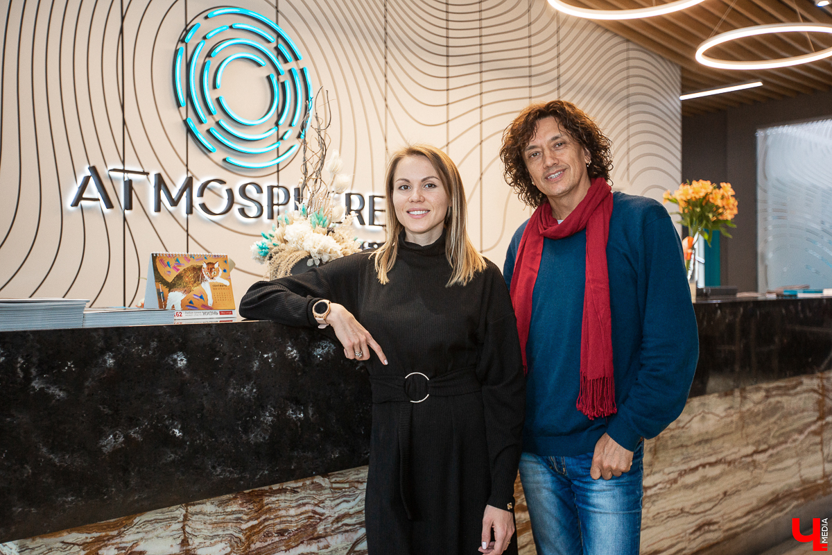 Алексей Молдалиев отмечает юбилей песни, принесшей ему победу в конкурсе композиторов, а поклонники - знаковую дату самого композитора