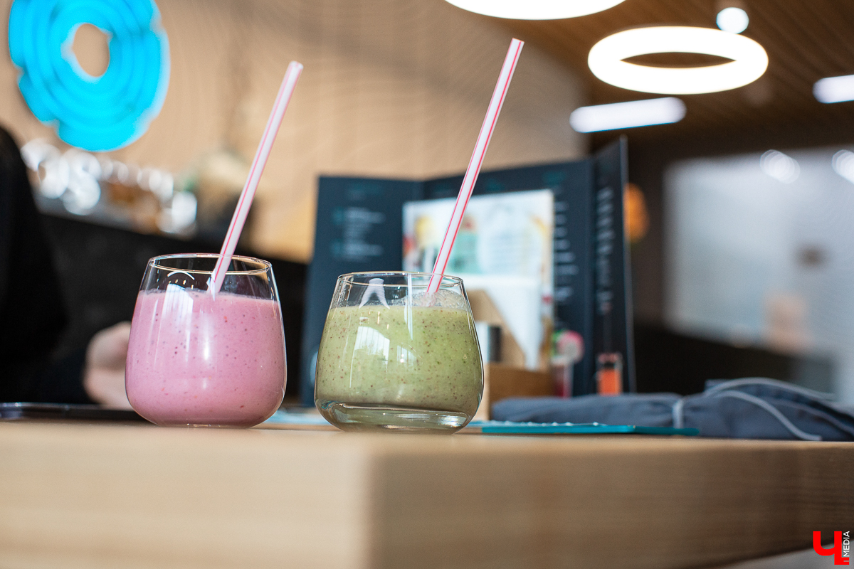 Алексей Молдалиев отмечает юбилей песни, принесшей ему победу в конкурсе композиторов, а поклонники - знаковую дату самого композитора