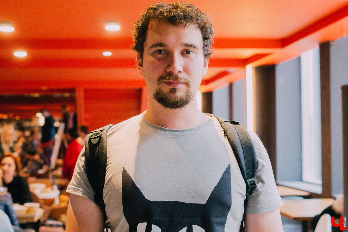 Известный блогер-урбанист Аркадий Гершман выдвинул предложение по созданию пешеходного центра Владимира: убрать машины, оставить троллейбусы