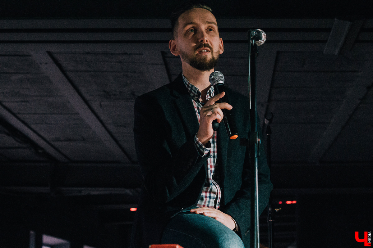 На владимирском рынке новой формации прошел первый урбанистический фестиваль, в ходе которого спикеры поговорили о наболевшем: общественном транспорте, навигации, парках, застройках, улицах… И придумали, как все исправить!