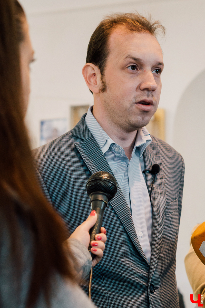 Вопрос решен: за использование символики музея и его исторических памятников все-таки придется платить. Но цены ВСМЗ снизил по просьбе бизнес-сообщества и добавил льготные позиции