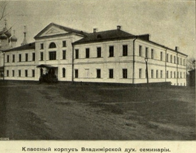 Каково это было - сходить в советский магазин? Что можно было там купить и по каким ценам? О торговле тех лет во Владимире читайте в нашем материале