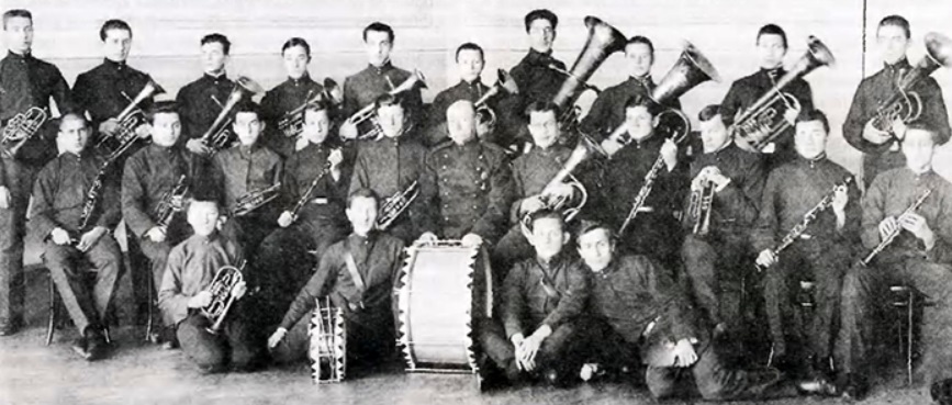 Каково это было - сходить в советский магазин? Что можно было там купить и по каким ценам? О торговле тех лет во Владимире читайте в нашем материале