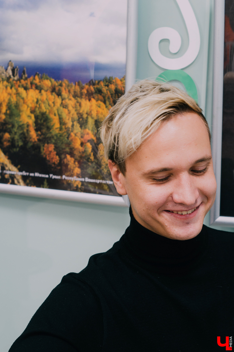 На работе и дома его называют Владом, на выступлениях - Китом Майерсом. Рассказываем о творческом становлении яркого владимирского исполнителя нетипичного для России жанра