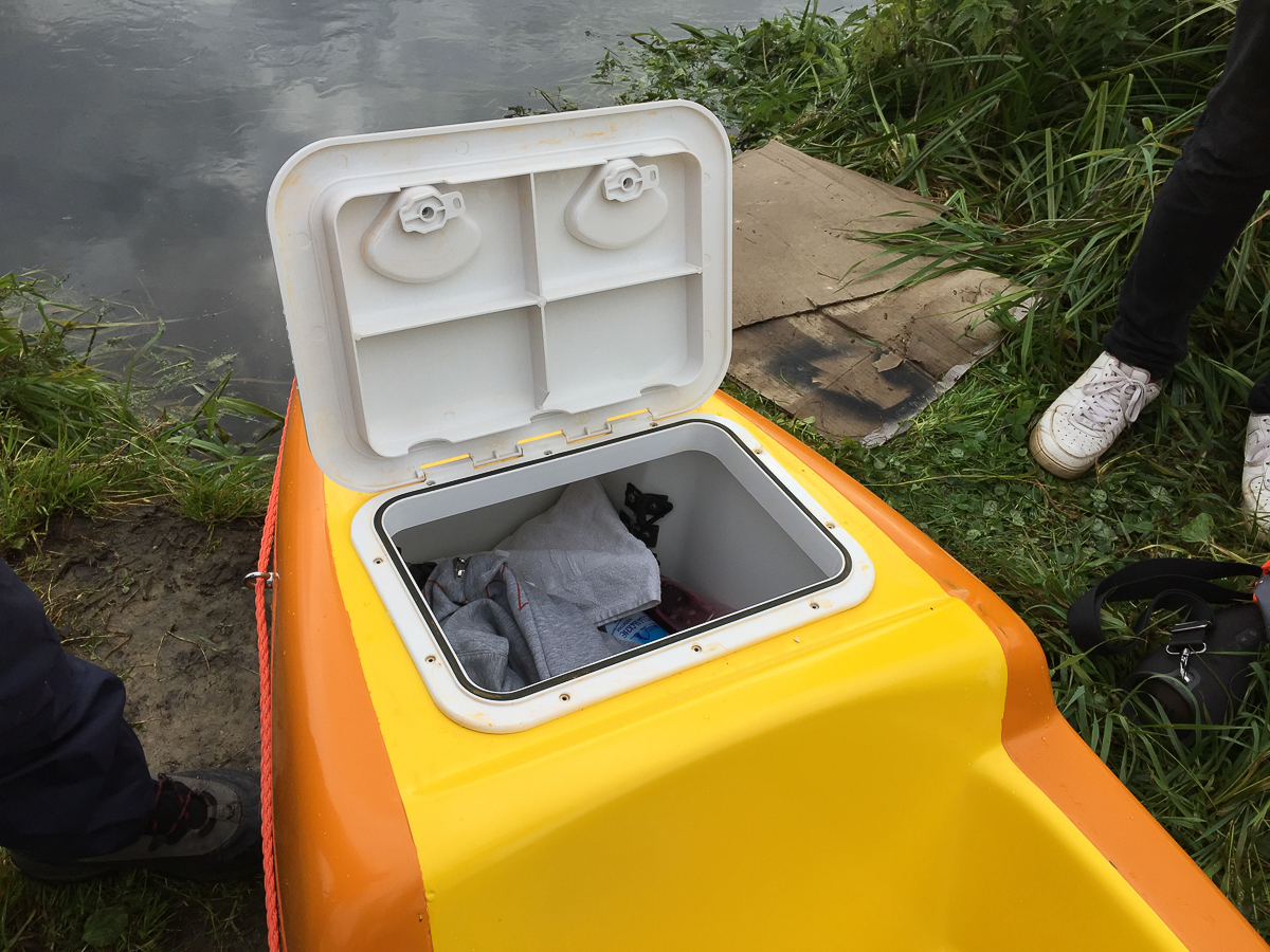 “Ключ-Медиа” отправился на тест-драйв первой специально разработанной для путешествий по Клязьме лодки