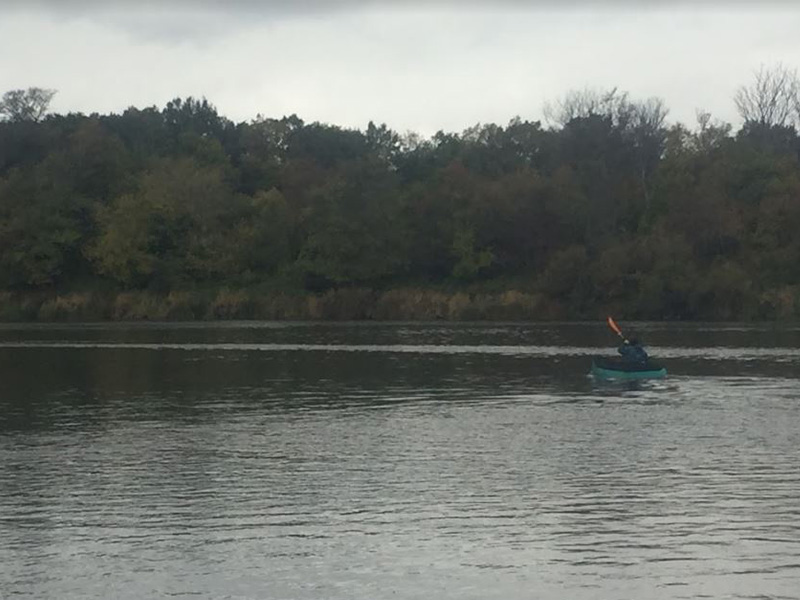 “Ключ-Медиа” отправился на тест-драйв первой специально разработанной для путешествий по Клязьме лодки