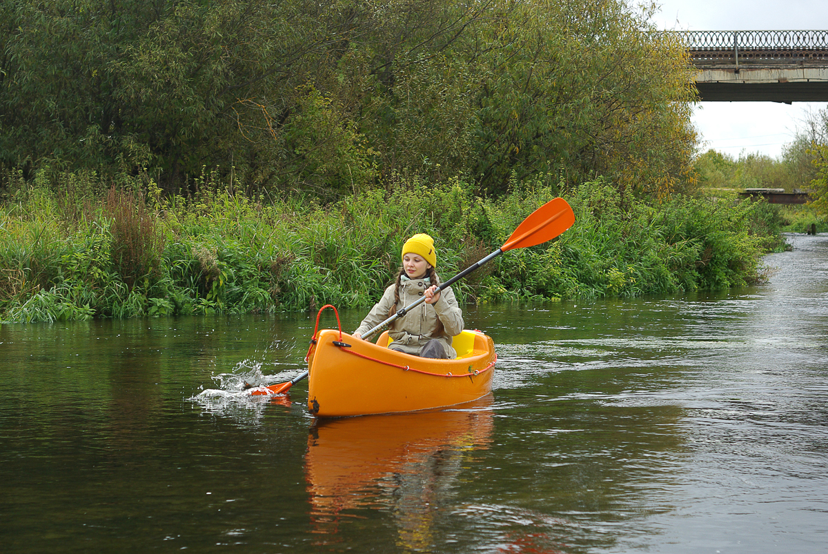 “Ключ-Медиа” отправился на тест-драйв первой специально разработанной для путешествий по Клязьме лодки