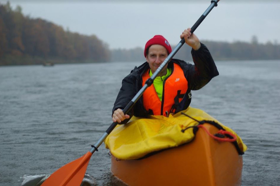 “Ключ-Медиа” отправился на тест-драйв первой специально разработанной для путешествий по Клязьме лодки