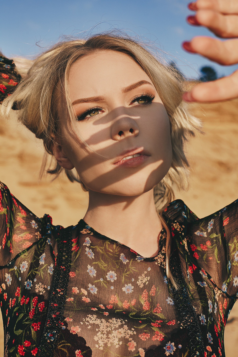 Поклонницы, постоянные репетиции, бесконечный поиск звучаний. Девушки владимирских музыкантов из «Bosphorus night», «AMPLIFE», «MORE» и «Глазированной пихты» рассказывают, каково быть спутницей рокера