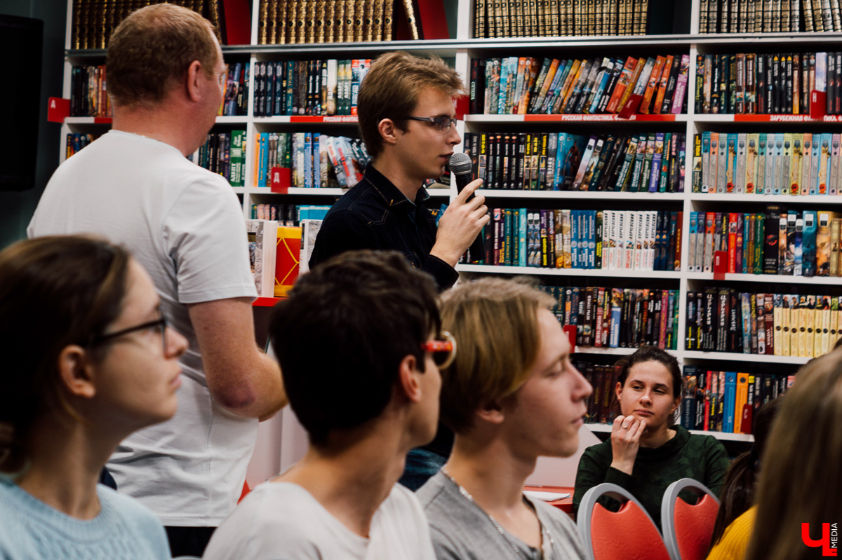 Владимирцы стали участниками “баттла по фактам”, или же просто суда над супергероями, где самые настоящие ученые доказали возможность их существования